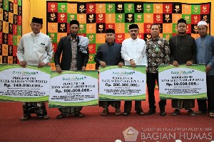 Bank Aceh Syariah Serahkan Dana CSR ke Dayah dan Masjid di Aceh Utara